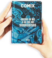 COMIX METAL- Diario Mini Giornaliero 16 Mesi, Diario Scuola 2025-2026