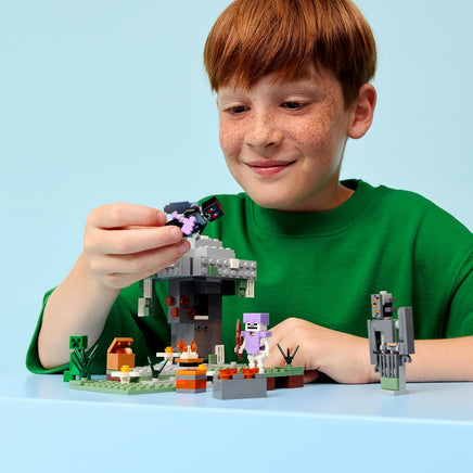 LEGO® Minecraft Il Giardino Pallido 21586