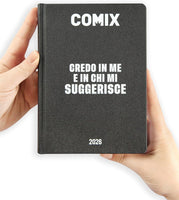 Diario 16 Mesi 2025/26 - COMIX - Giornaliero Standard Nero/Bianco