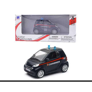 Auto Smart Fortwo Carabinieri 1:24