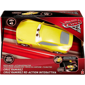 Disney Cars Cruz Ramirez personaggio interattivo