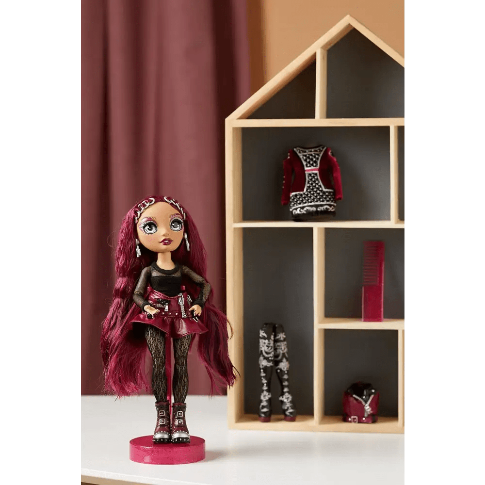 Mila Berrymore Bambola Rainbow High con due vestiti inclusi - Giocattoli e Bambini - Toys Store0035051578291
