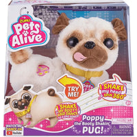 Poppy cane carlino è un peluche cane carlino danzante bianco e marrone con occhi neri, lingua rosa e collare giallo musicale