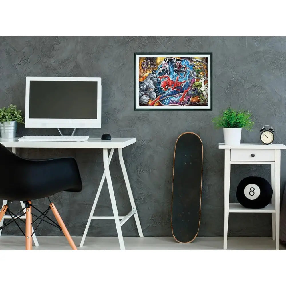Stampa d arte spiderman maxi supercolor 104 pezzi con scena dinamica e cornice nera elegante